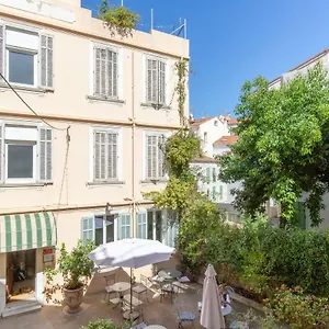 Apartment Forville, Cannes